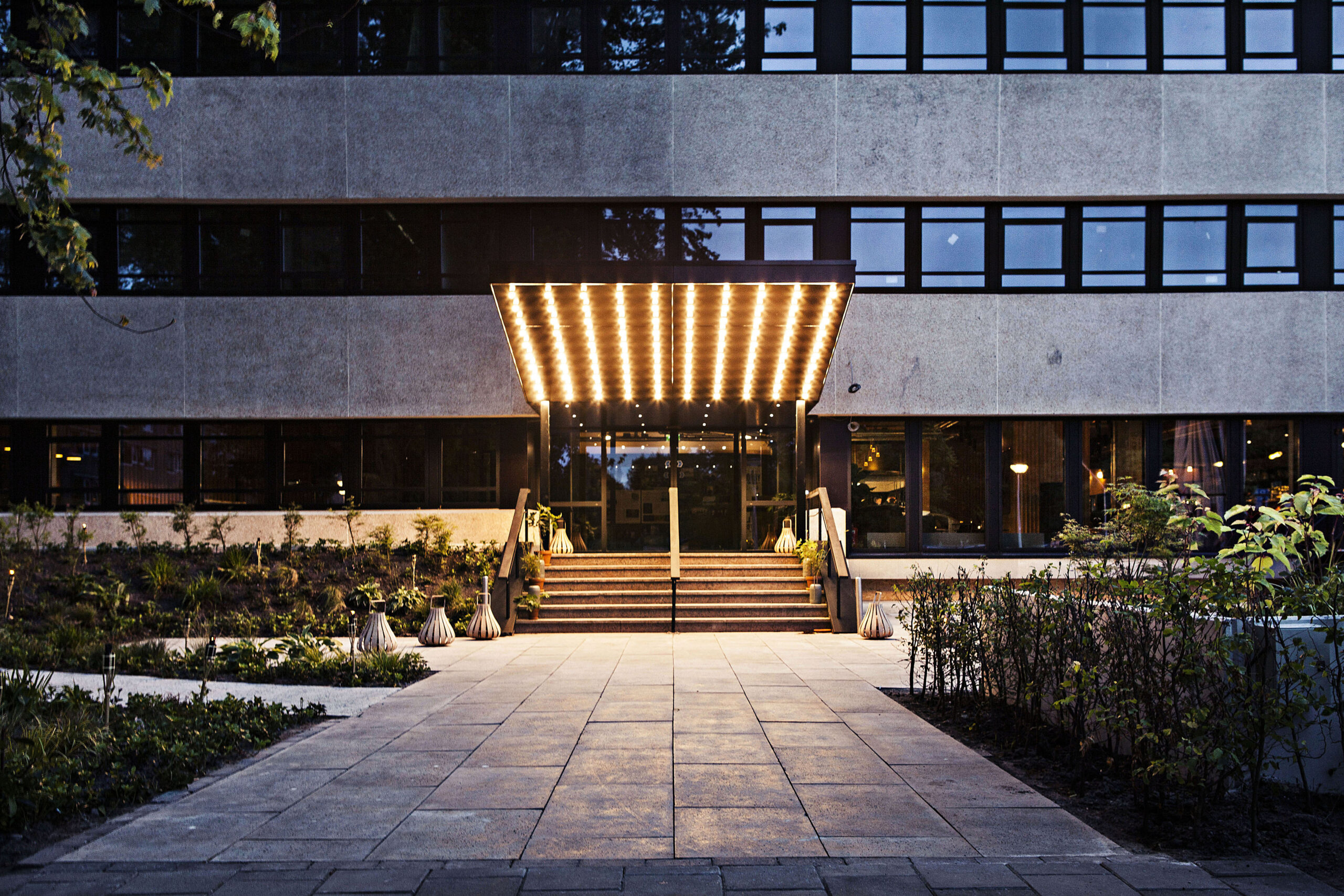 Hotel V