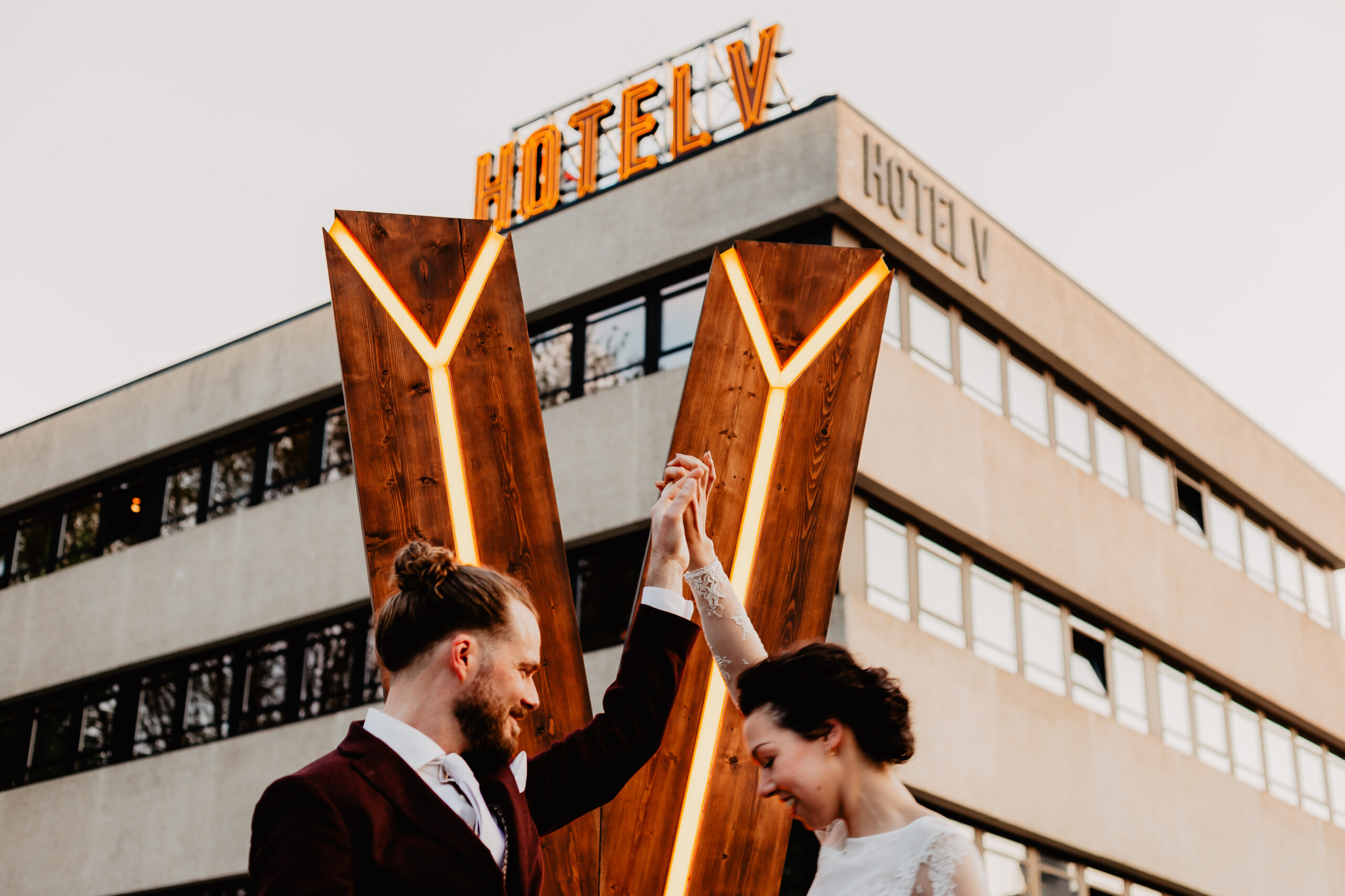 Hotel V