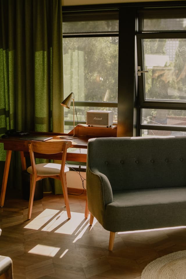 Hotel V