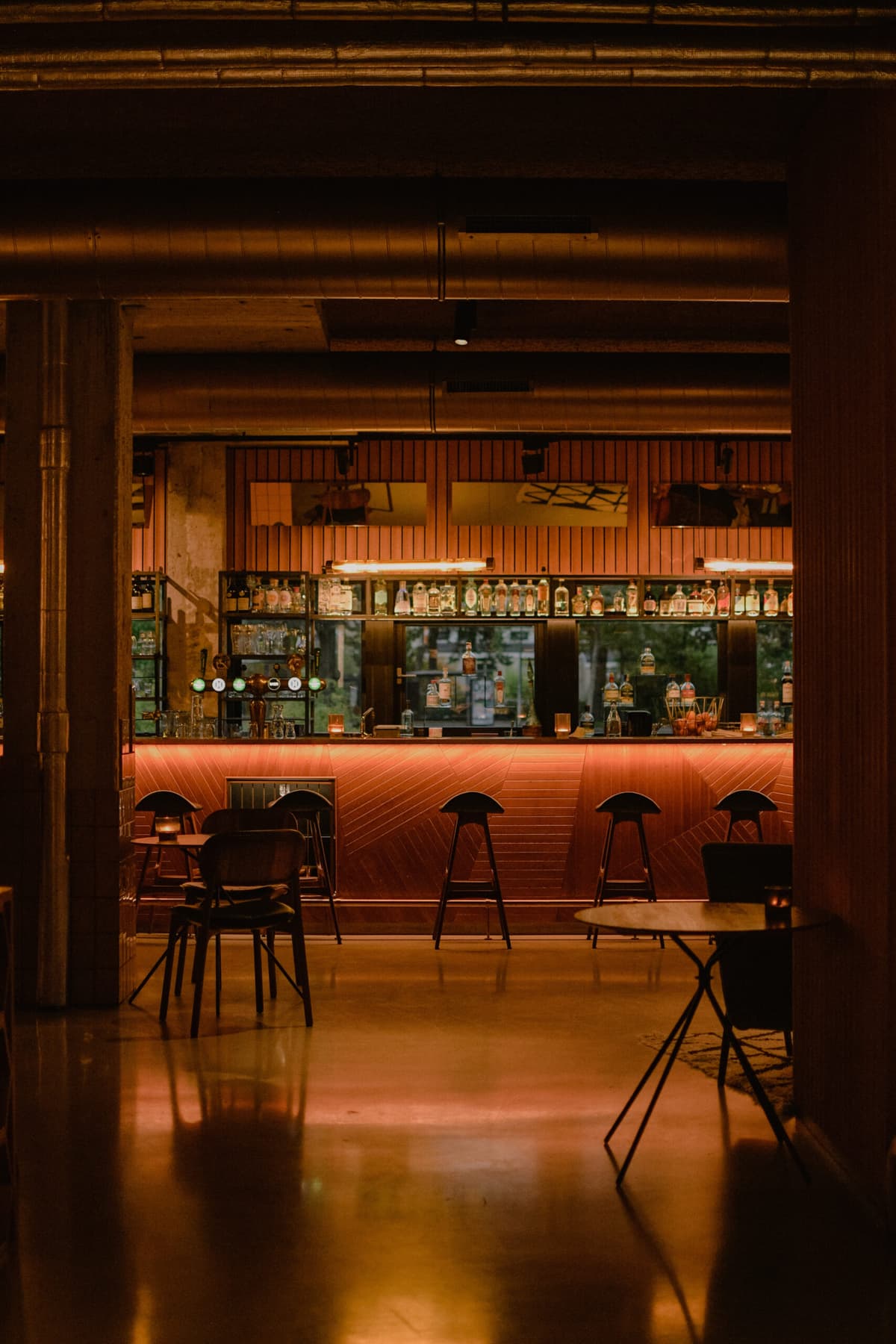 Hotel V